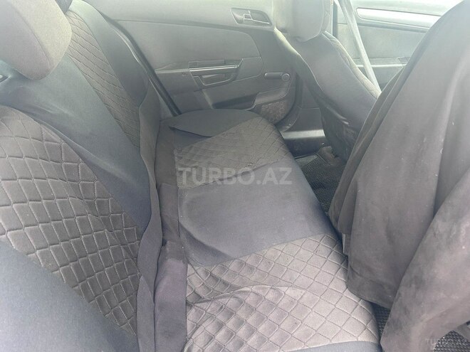 Opel Astra-8