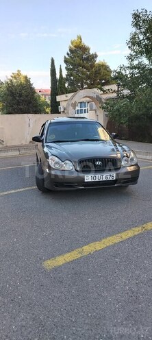 Hyundai Sonata-12