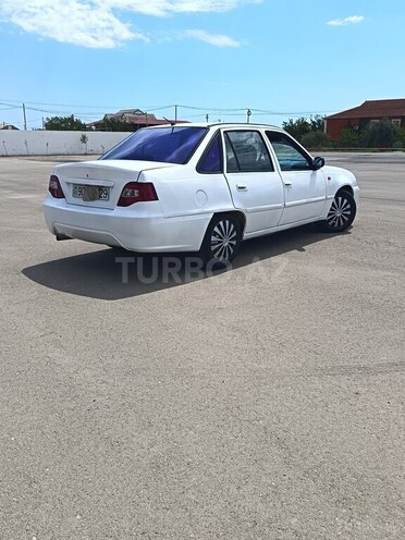 Daewoo Nexia-4