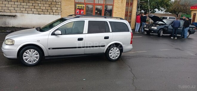 Opel Astra-2