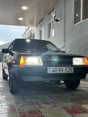 LADA (VAZ) 2109-2