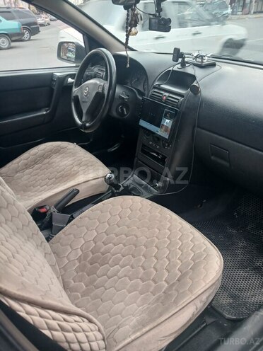 Opel Astra-4