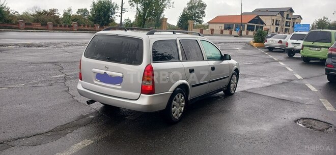 Opel Astra-8