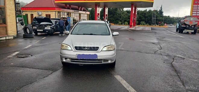 Opel Astra-1