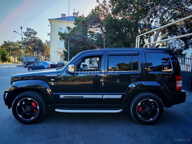 Jeep Cherokee-6