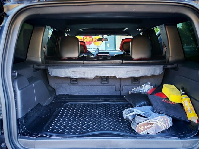 Jeep Cherokee-12