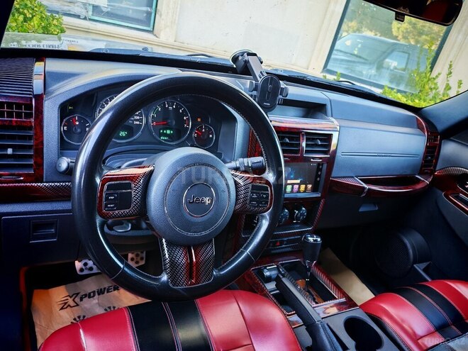 Jeep Cherokee-14