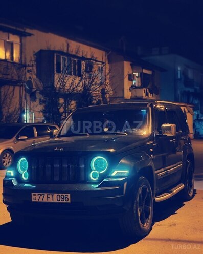 Jeep Cherokee-8