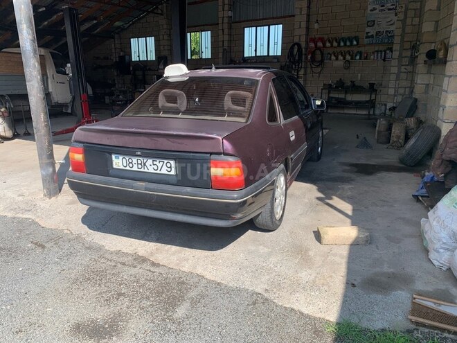 Opel Vectra-3