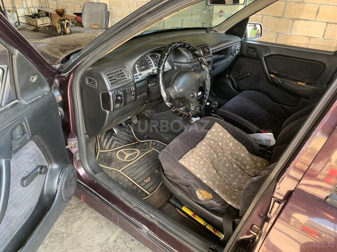 Opel Vectra-7