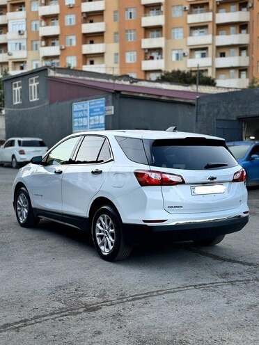 Chevrolet Equinox-4