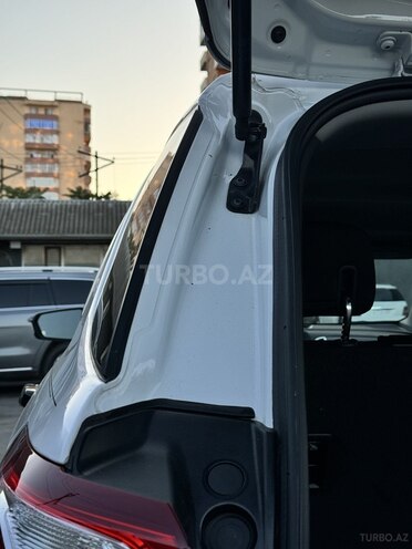 Chevrolet Equinox-13