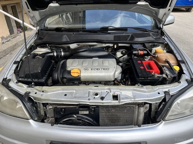 Opel Astra-4