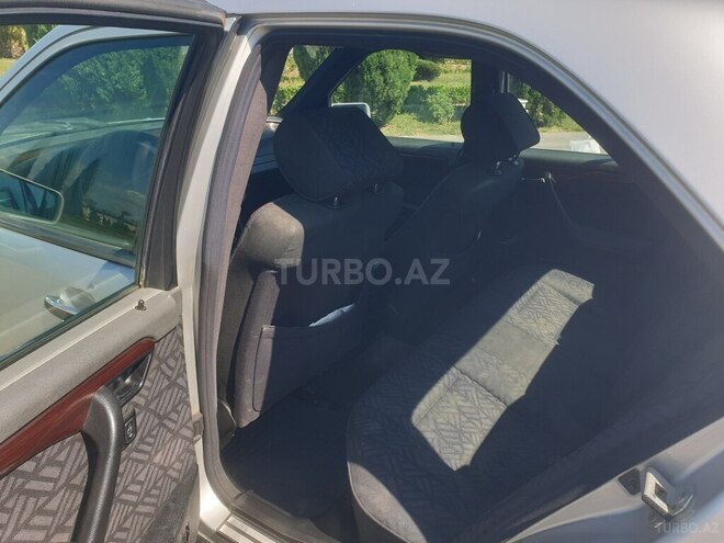Mercedes C 200-6