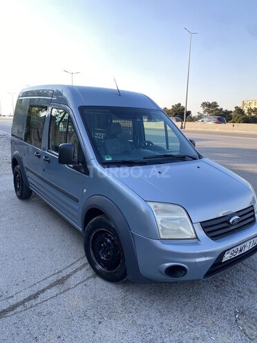 Ford Tourneo Connect-2