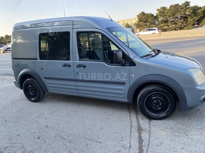 Ford Tourneo Connect-5