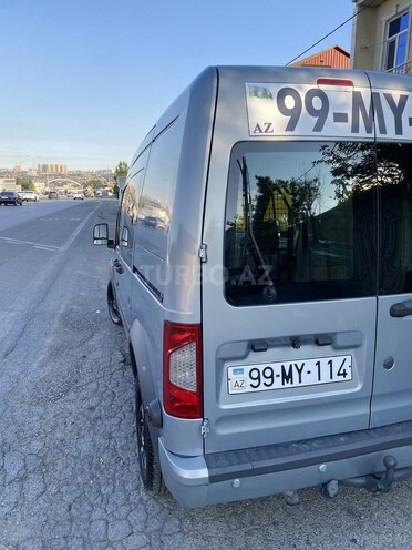 Ford Tourneo Connect-3