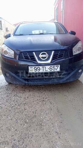 Nissan Qashqai-1