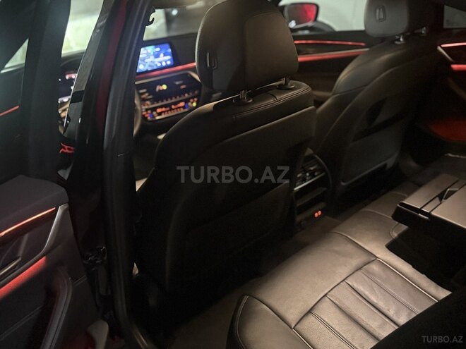 BMW 530-5