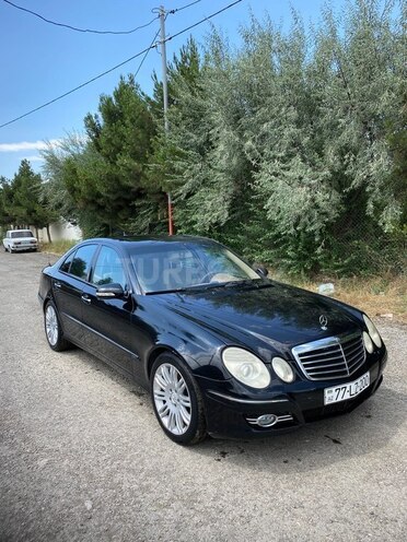 Mercedes E 350-1