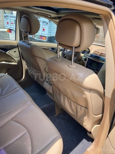 Mercedes E 350-12