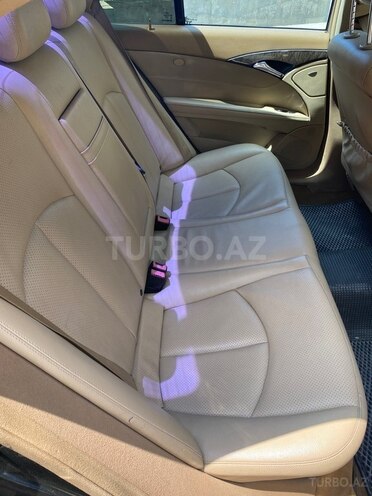 Mercedes E 350-10