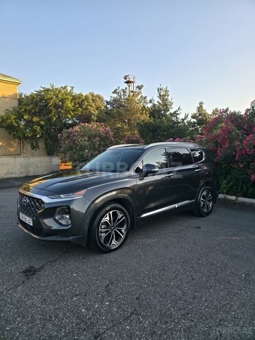 Hyundai Santa Fe-4
