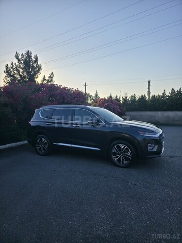 Hyundai Santa Fe-6