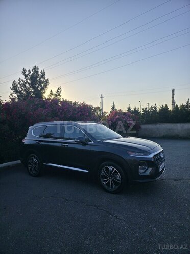 Hyundai Santa Fe-5
