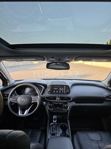 Hyundai Santa Fe-18