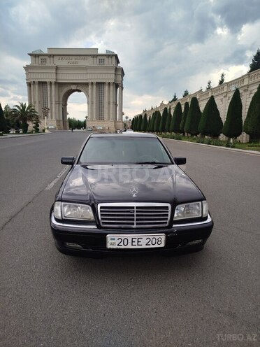 Mercedes C 180-1