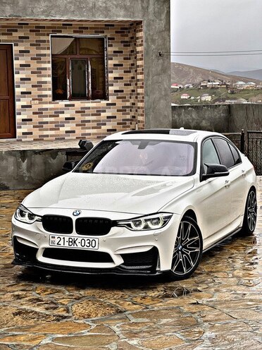 BMW 330-5