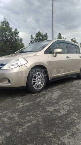 Nissan Tiida-8