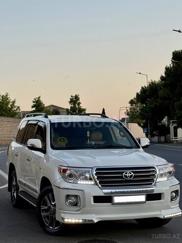 Toyota Land Cruiser-2