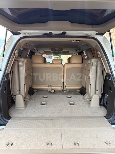 Toyota Land Cruiser-15