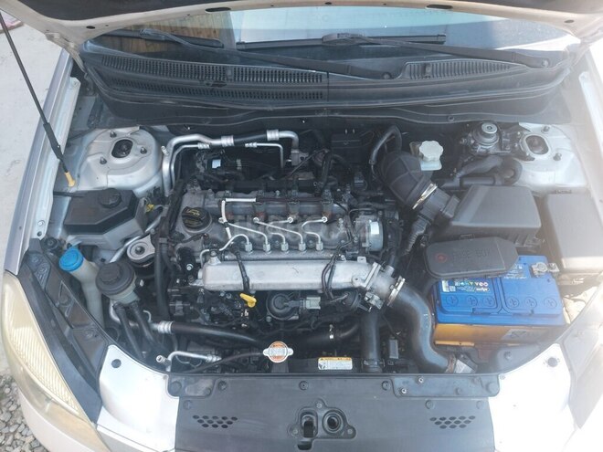 Kia Rio-6