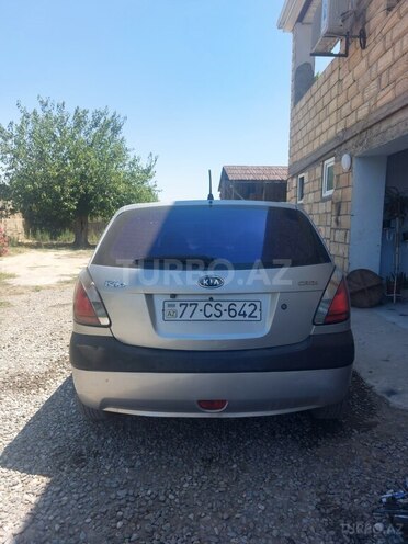 Kia Rio-2