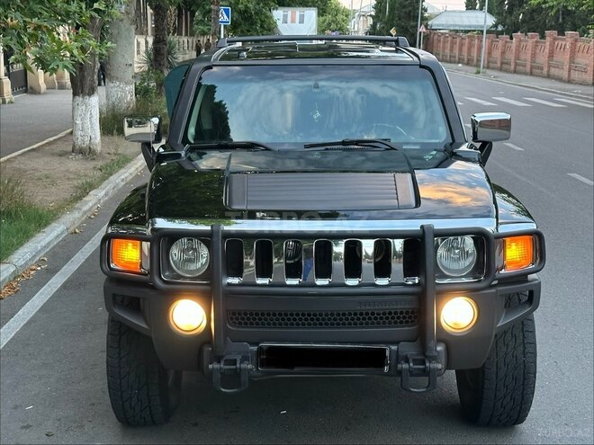 Hummer H3-3