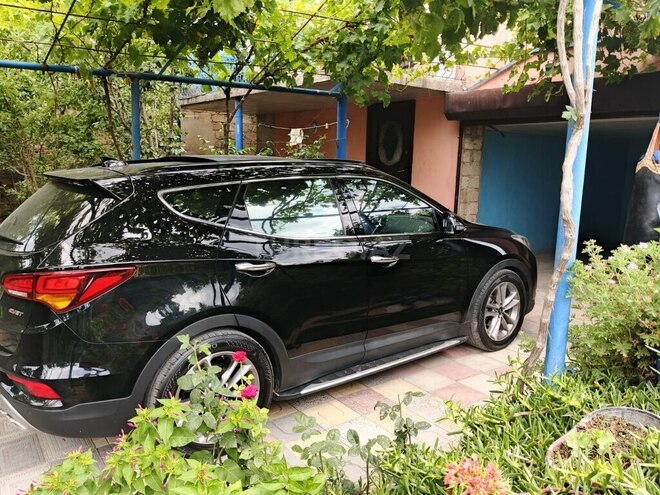 Hyundai Santa Fe-6