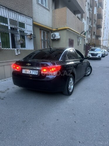 Chevrolet Cruze-14