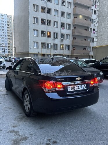 Chevrolet Cruze-11