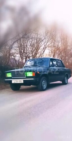 LADA (VAZ) 2107-1