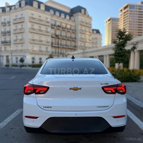 Chevrolet Onix-2