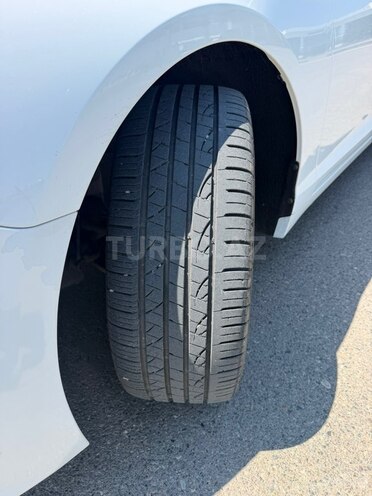 Hyundai Sonata-14