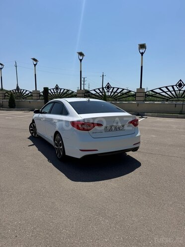 Hyundai Sonata-3