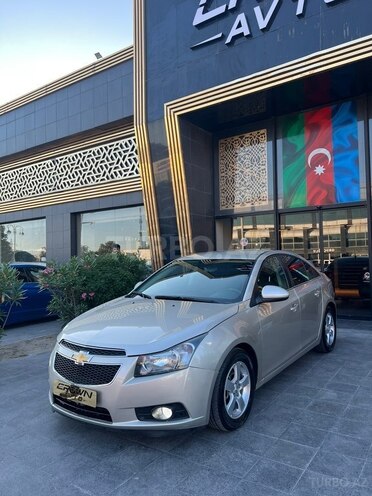 Chevrolet Cruze-4