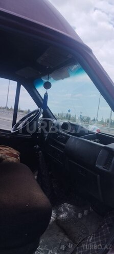 Ford Transit-6