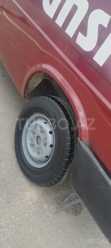 Ford Transit-4