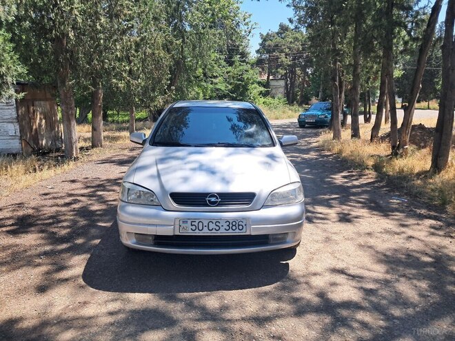 Opel Astra-1