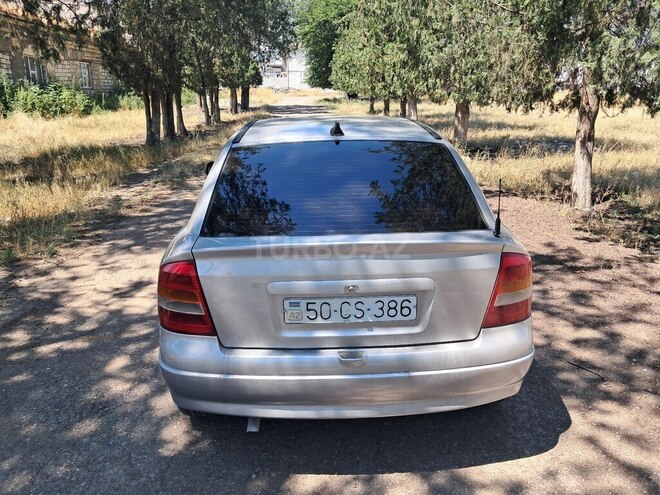 Opel Astra-8